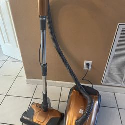 Kenmore 81214 200 Series Pet Friendly Lightweight Bagged Canister Vacuum with HEPA, 2 Motor System, and 3 Cleaning Tools-Orange Amazon's Choice 1K+ bo