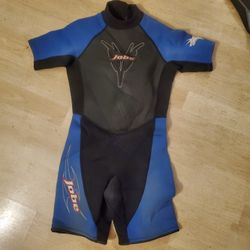 WETSUIT BOYS 10/12 GREAT SHAPE