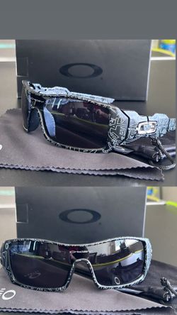 Oakley Oilrig 