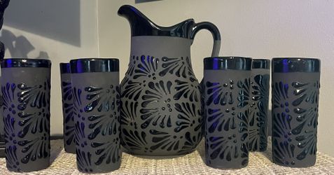 Handcrafted Talavera Set With 6 Matching Cups