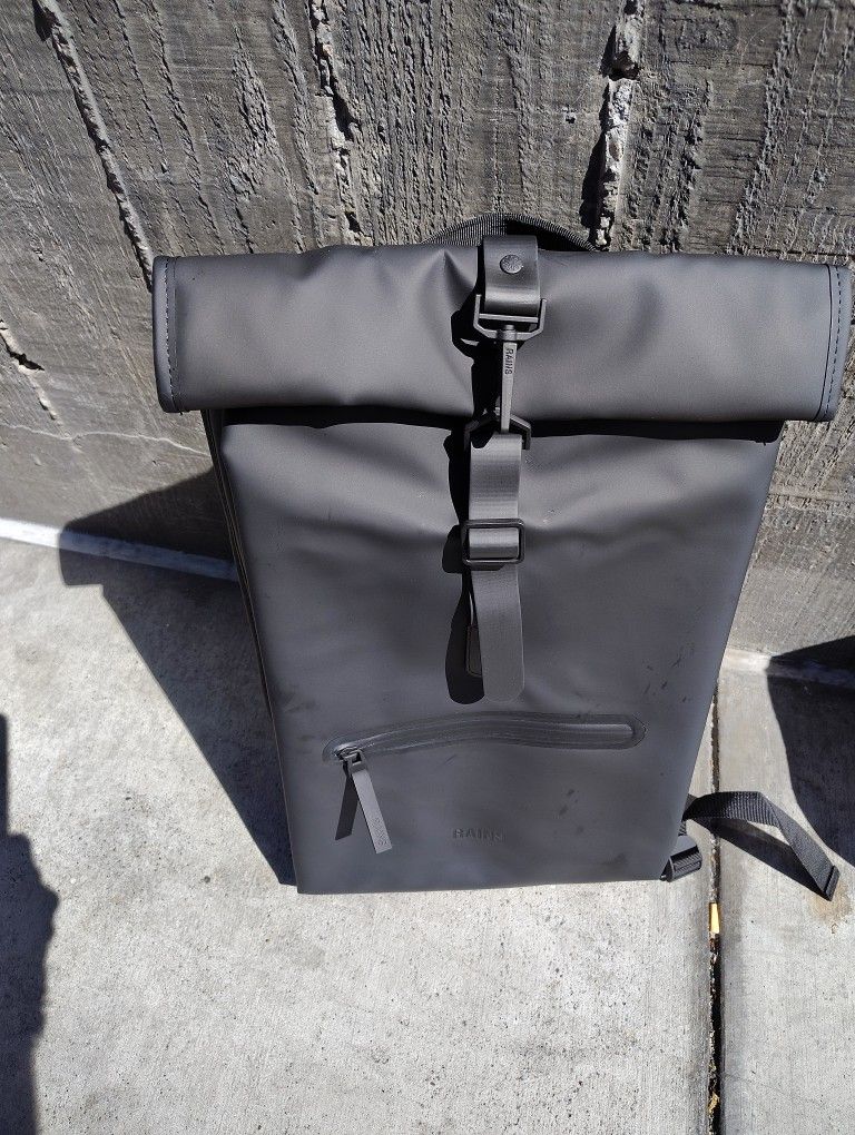 Rains Backpack