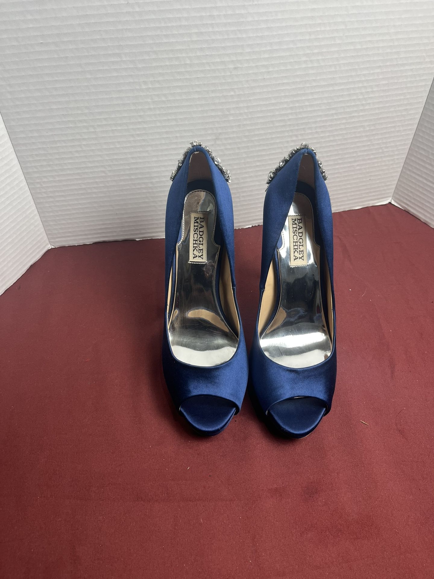 Badgley Mischka Kiara Women's Blue Heels Wedding Prom Rhinestones Formal Size 8