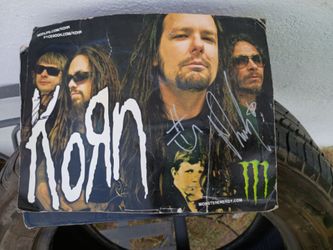 Signed korn poster https://offerup.com/redirect/?o=ZnJvbS5tb25zdGVy