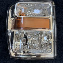 Ford Super Duty Headlight