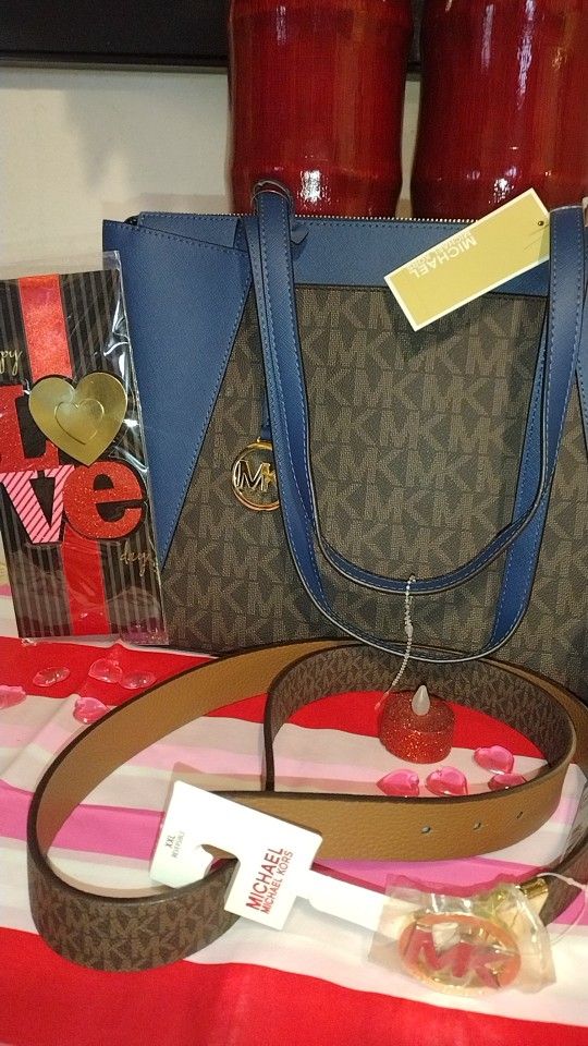 Michael Kors Purse+ Belt XL