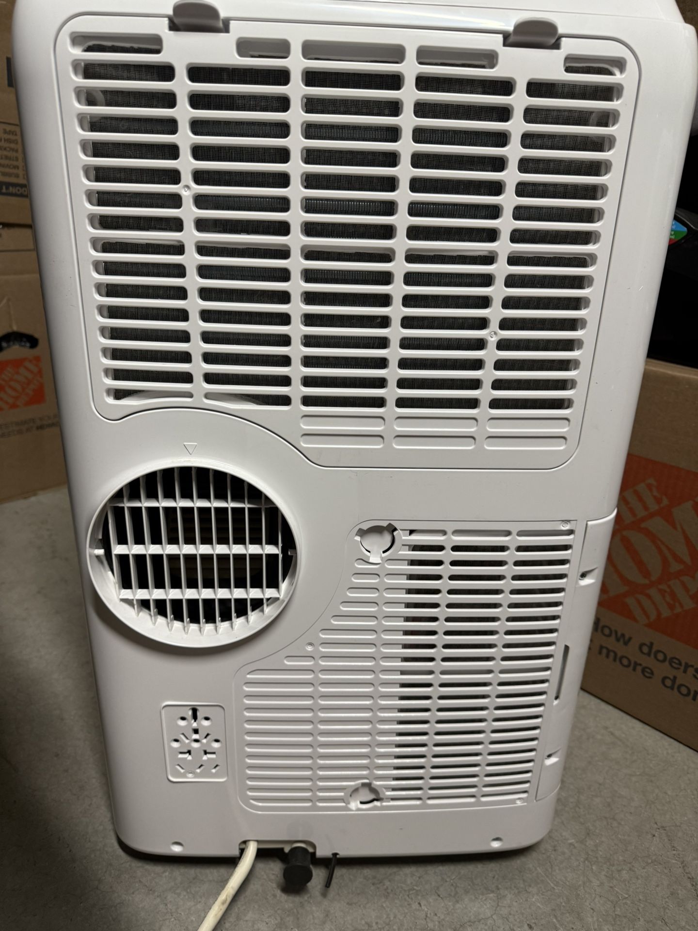Vremi Air Conditioners