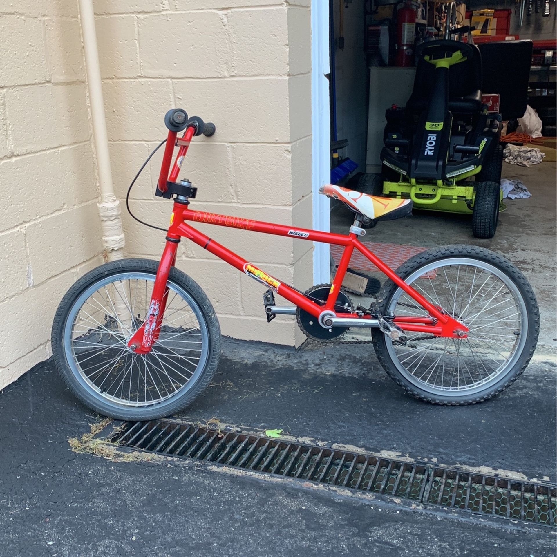 S&M Dirt Bike BMX Red Devil