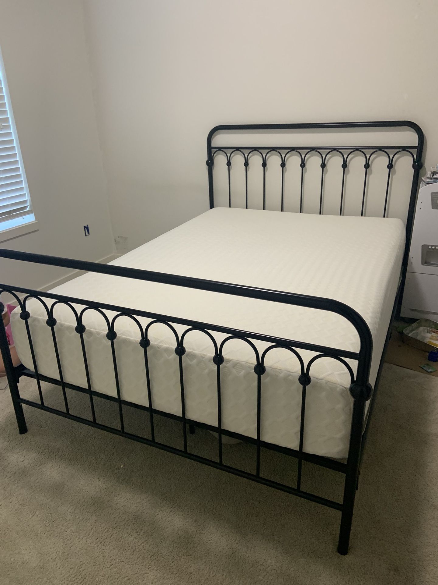 Black Bed Frame And Mattress