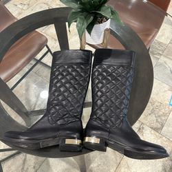 NEW Vince Camuto Boots Size 6 1/2 