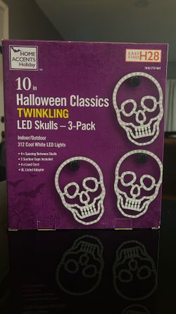 Halloween Twinkling LED Skulls