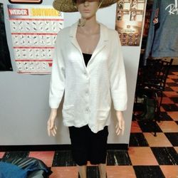 Ladies Sweater Size 1X