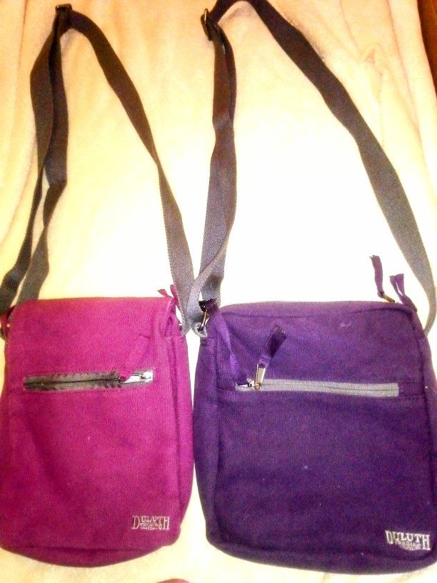 2 Jingpinpu Cross Body Bags 