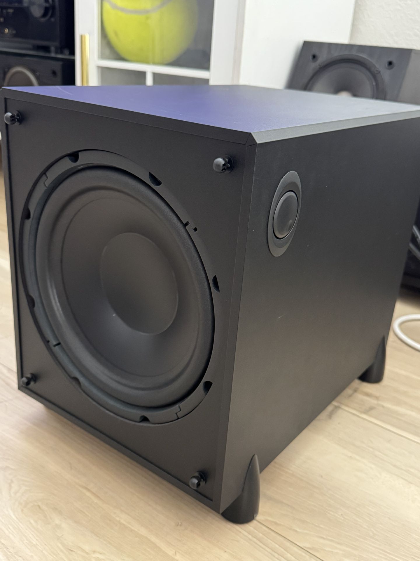 Definitive Technology ProSub 1000 Powered Subwoofer - Black 375 Watts