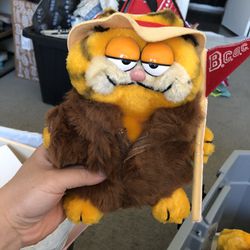 Garfield plushes