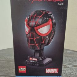 LEGO Marvel Miles Morales Mask 76329 Spider-Man Helmet 487 pieces
