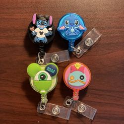 Customized badge reels