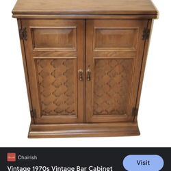 Vintage 1970’s Bar $500