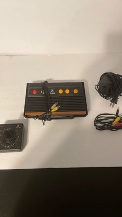 Atari flashback with cables plus one remote