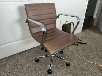 Computer chair