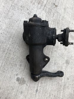 Toyota pick up gear box 1984-1988 Toyota parts