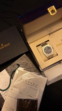 AUDEMARS PIGUET ROYAL OAK SELFWINDING (Throw me a offer)