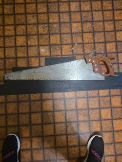 Vintage Antique Henry Disston & Sons 26" Hand Saw 1(contact info removed) Wheat Carved Handle