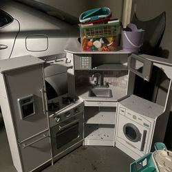 Toddler Kitchen