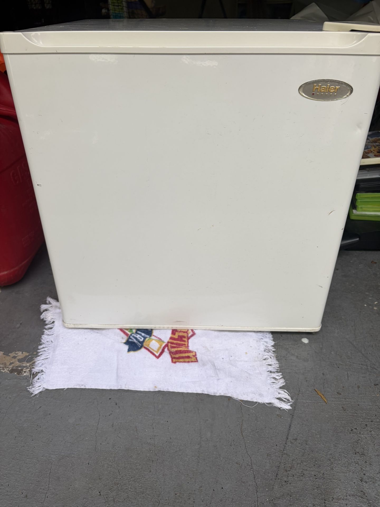 Haier 1.8 Cubic Ft Mini Fridge