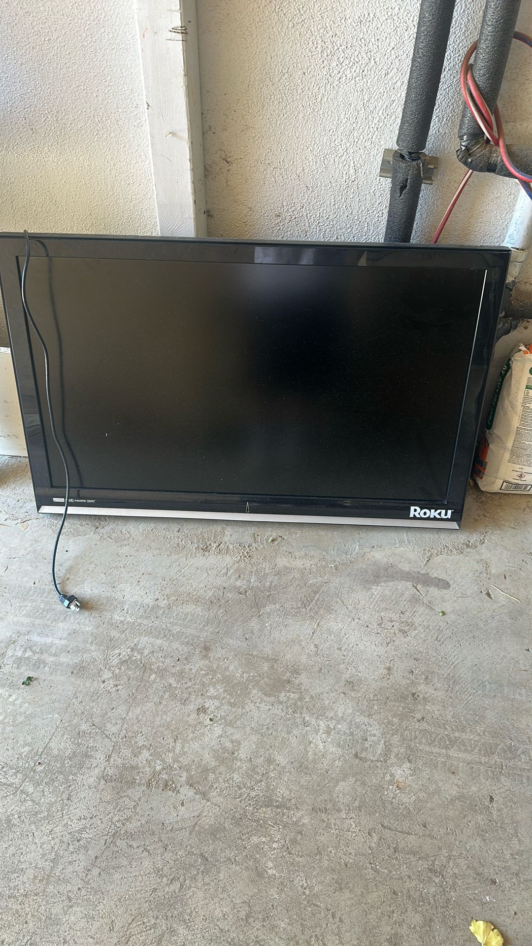 42 In TV ROKU $25