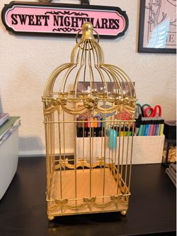 Gold Birdcage Decor
