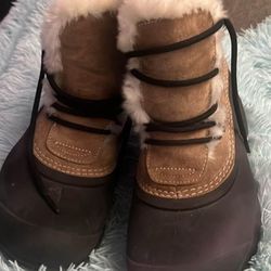 $50 Size 9 Women’s Sorel Snow Angel Boot