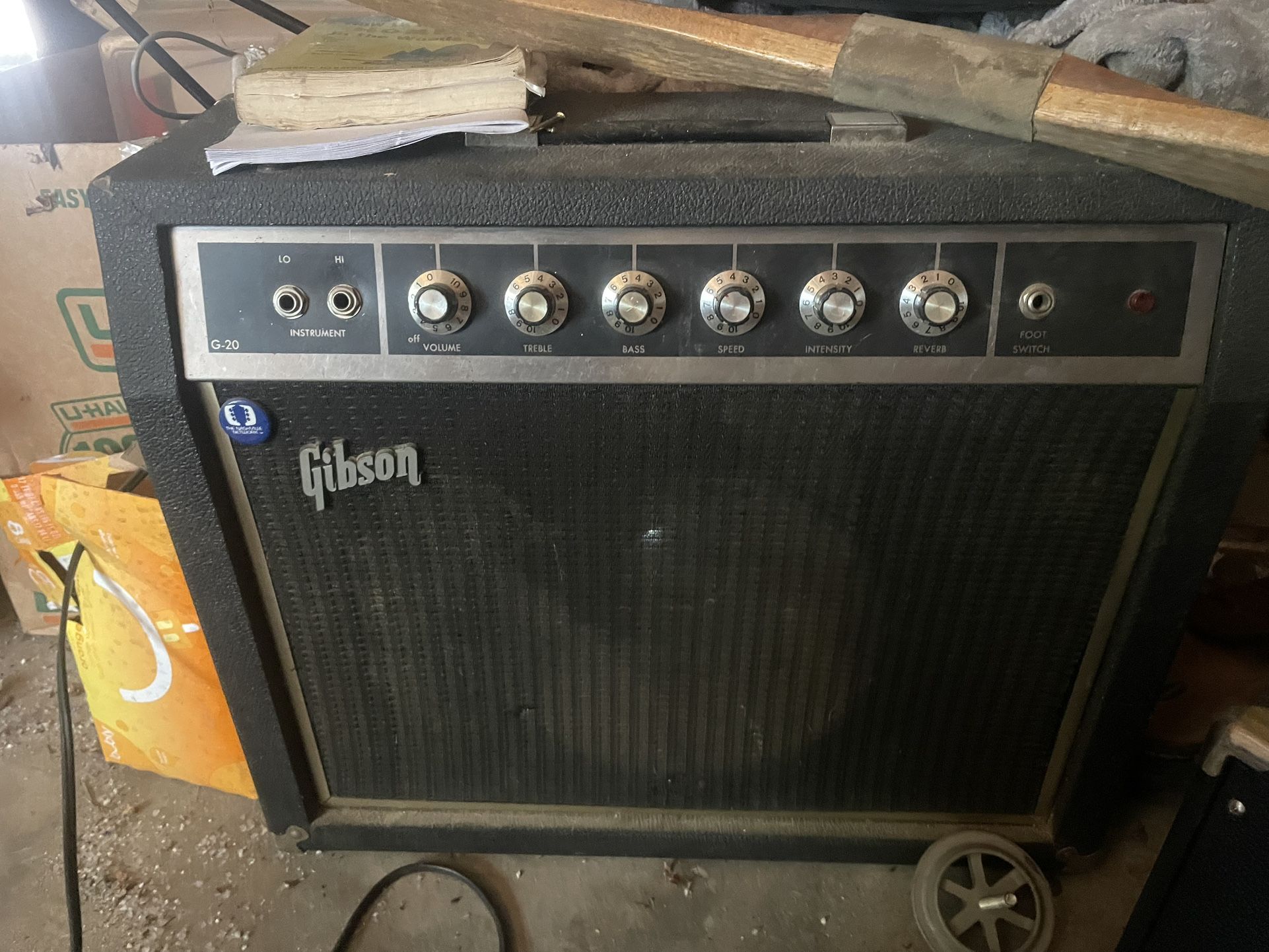2 Amps