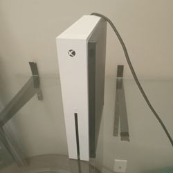 Xbox One S With 2 Controls