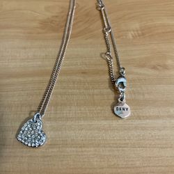 DKNY Heart Pendant Necklace (Delivery included) Silver Tone, 16” + 3” Extender