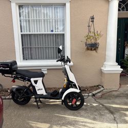 Electric scooter
