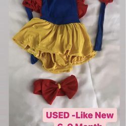 Snow white outfit