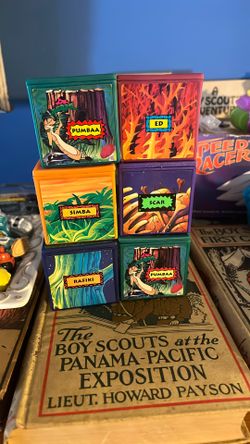 LION KING—-Burger King Fast Food Toy