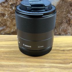 Canon EF-M 32mm f/1.4 STM Camera Lens for EOS M3, M5, M6, M10, M100, M50,canon,canon 32mm Lens,Zoom Lens,mirrorless Camera Lens,STM Lens,canon EF-M 