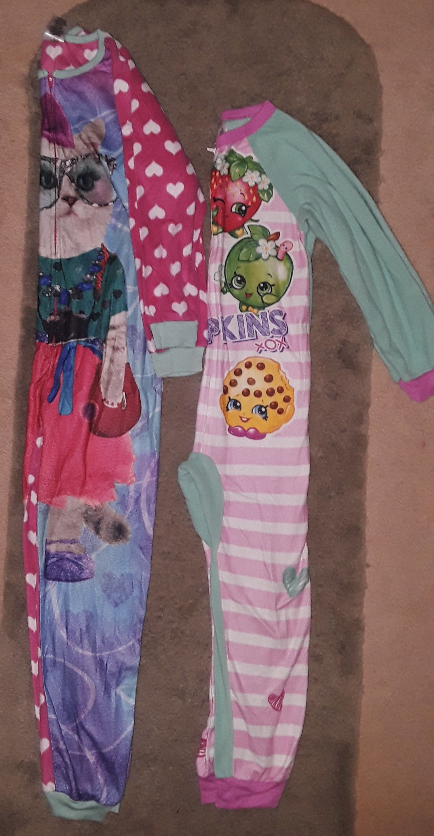 Girls onesie sleepers one size 7/8 one size 10/12