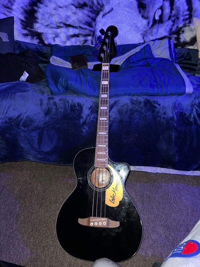 Fender kingman V2 with gator case for Sale in Aurora, IL OfferUp