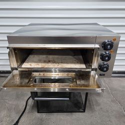 Pizza oven
