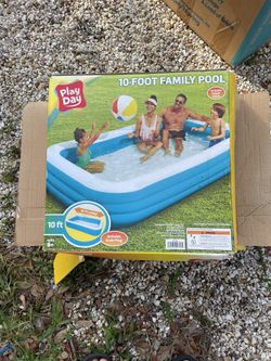 Plastic Family Pool 
