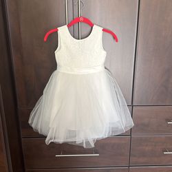 Baptism or Flower Girl Dress - Size 6