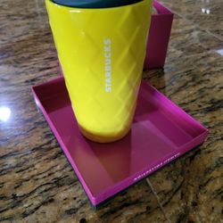 Starbucks Hawaii Pineapple Mug – New in Box 🍍🌺