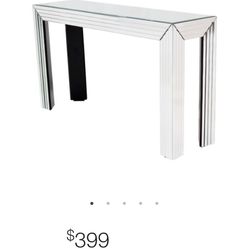 CONSOLE TABLE