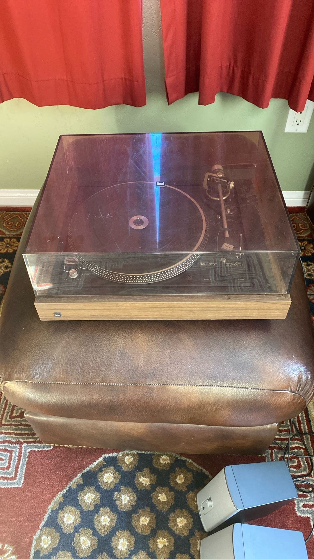 Dual CS 1257 Turntable
