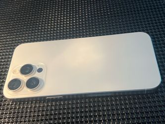 iPhone 15 Pro Max 256GB White Titanium Unlocked