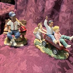 VINTAGE FIGURINE 2PC SET