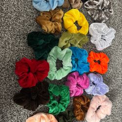Scrunchies 