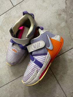 Kids Lebrons Size 12.5C